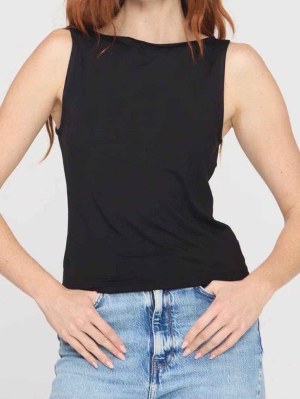 Odette boat neck tank